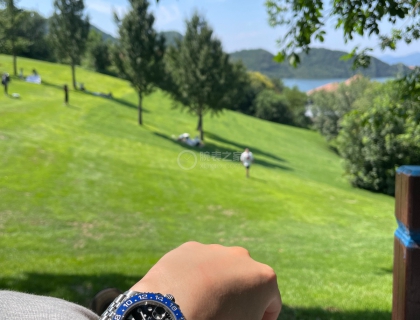 休闲和精致的完美平衡