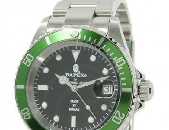 沉入水下直到三百米后 一个变黑一个变绿 submariner/love