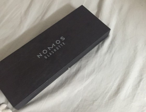 入表坑nomos172 倾心那一抹红色