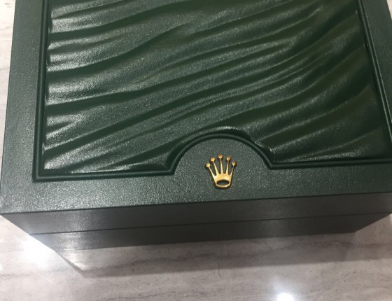 蚝式恒动女表粉色盘