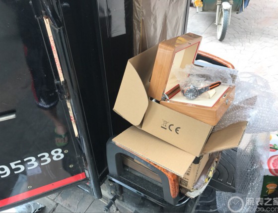致我的新欢44mm海洋宇宙8900四分一骚橙