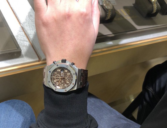 入手爱彼26470棕色