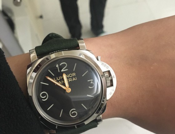 特别意义的沛 PAM 606 香港限定款