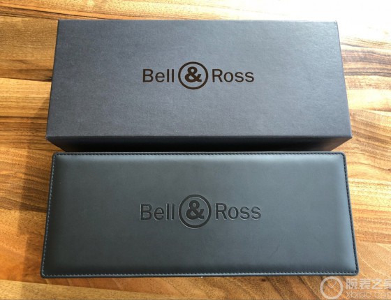 Bell Ross BR 01 SKULL 黄铜骷髅