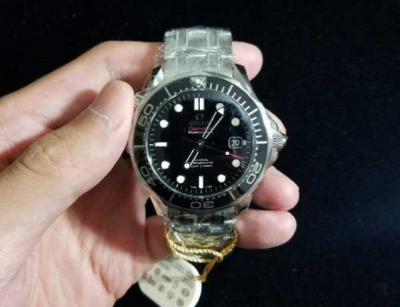 欧米茄海马300米