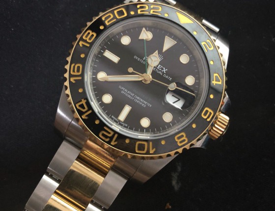 入手间金GMT，激动的一夜没睡好。