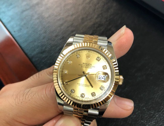 给十年后的自己买块劳力士