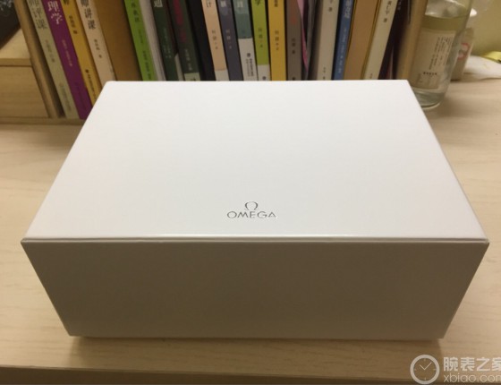 欧米茄海马300黑盘入手，告别小天梭～