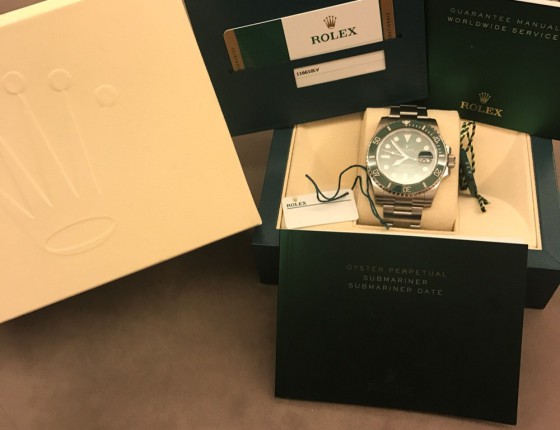 红的发紫的绿水鬼