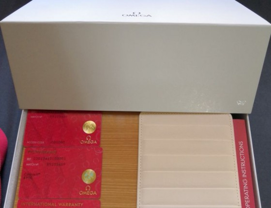 冲绳DFS入AquaTerra150至臻天文台橙针~