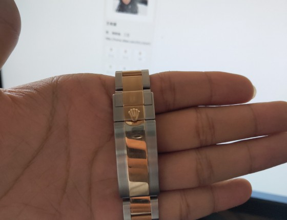 入手间金黑鬼一块，简直帅翻了！