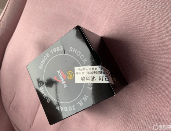 第一块卡西欧表到手了，认证贴
