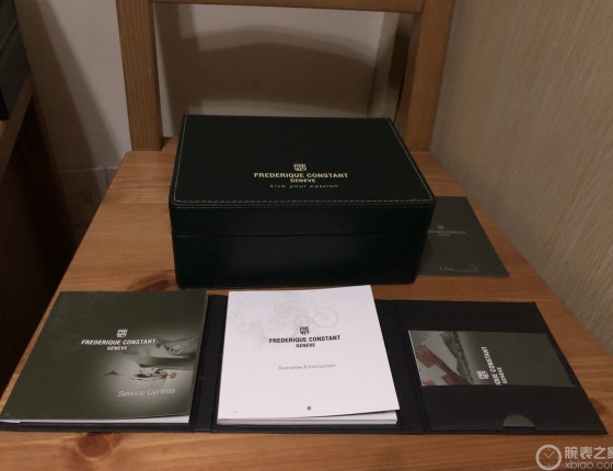 喜欢就好，入手康斯登自产705月相。