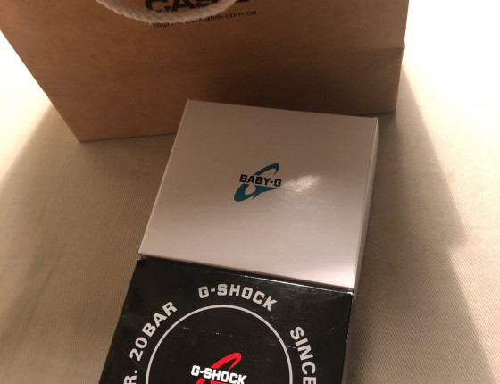 商场闲逛，顺入B5600
