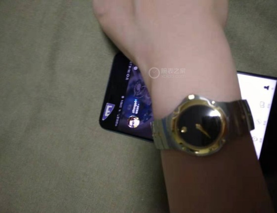 翻出来一块十年前的摩凡陀