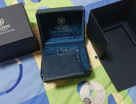 西铁城签字版月相飞返