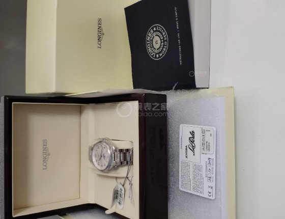 购入心心念的名匠新月相