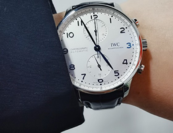 入手IWC蓝针葡计新款