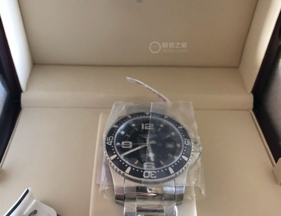 如果要买个表买蓝盘钢表准没错
