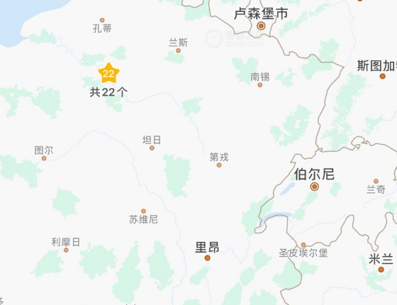 心念的绿水鬼，后来从绿变黑，最后落实间金蓝