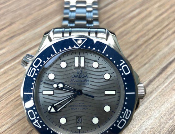新入海马300灰盘