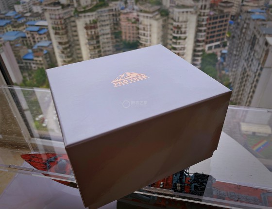 思考纠结1年多，终于入手卡西欧PRX8000YT蓝钛版