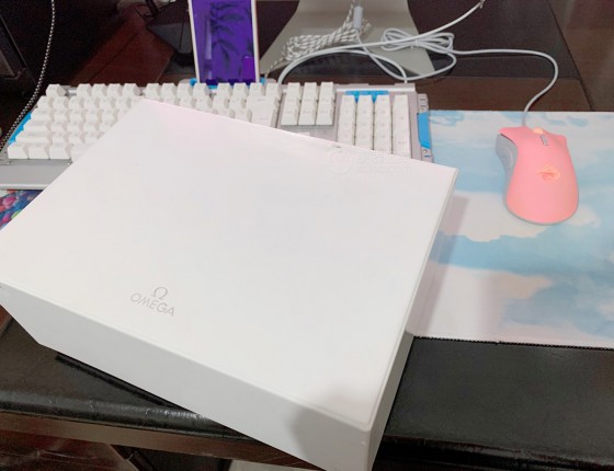 兜兜转转，入了欧米茄铁霸的牛仔蓝！