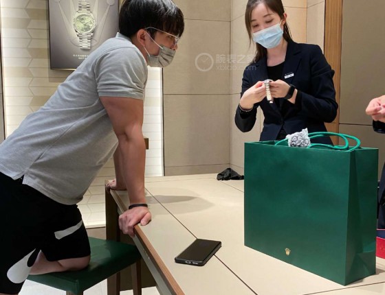 终归绕不开劳力士，简单分享。