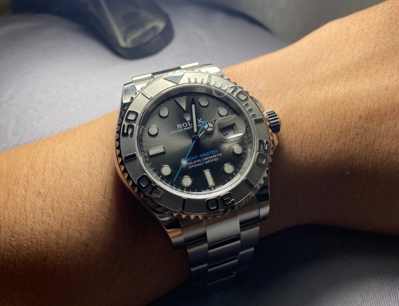 第一支ROLEX 灰游艇