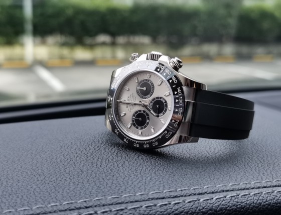还是逃不过劳力士，入手白金胶带迪通拿