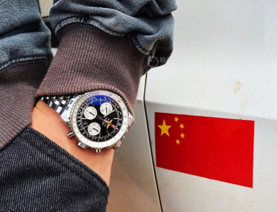复联新成员！入手第一块百年灵机械腕表