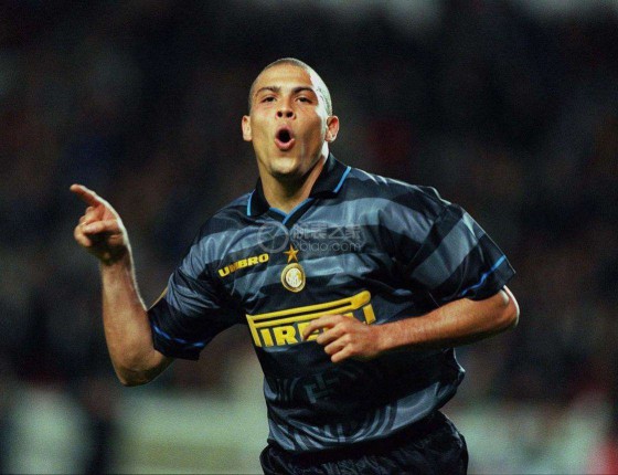 forza inter！人生绕不开一块劳力士，内拉又怎能没一块国米圈！