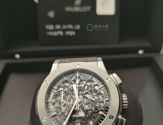 入手hublot经典融合镂空525.NX.0170.LR