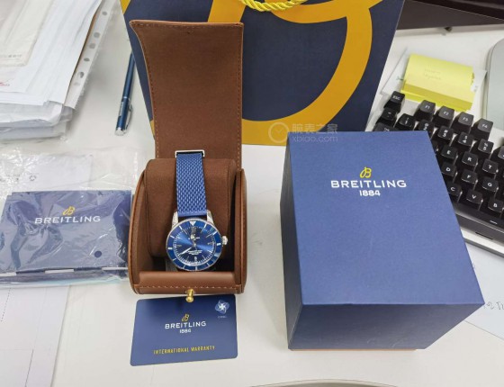 终入手超级海文 还是比较少见的44mm