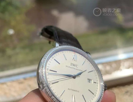万国柏涛菲诺红60后镶钻