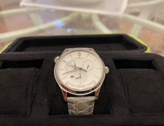 一金一钢，我的正装拍档