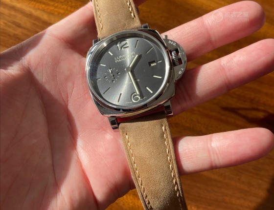PANERAI 也可温润如玉