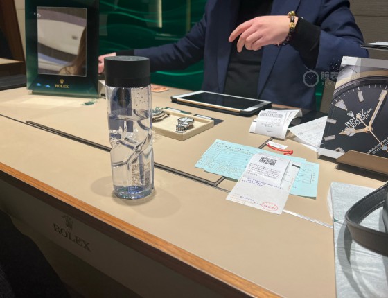 终于刚过年凑齐一对灰游艇