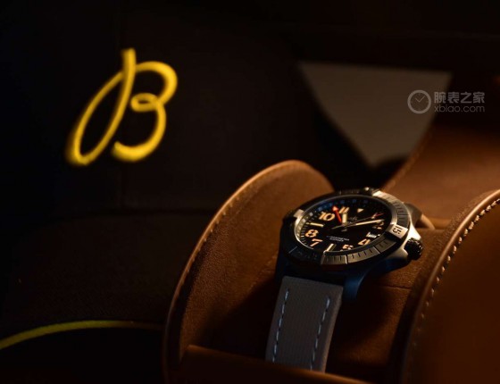 百年灵 | Avenger GMT 夜间任务 | 认证帖