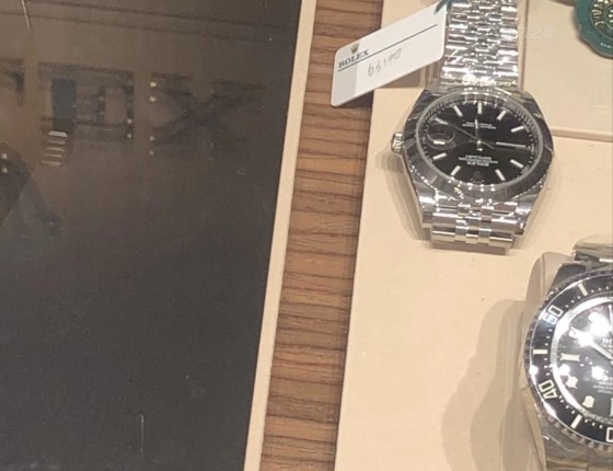Rolex m126300-0012