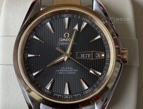 Omega 8601年历间金款