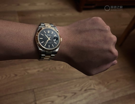 Rolex间金黑面日志