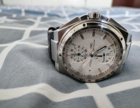 IWC大型工程师购表作业