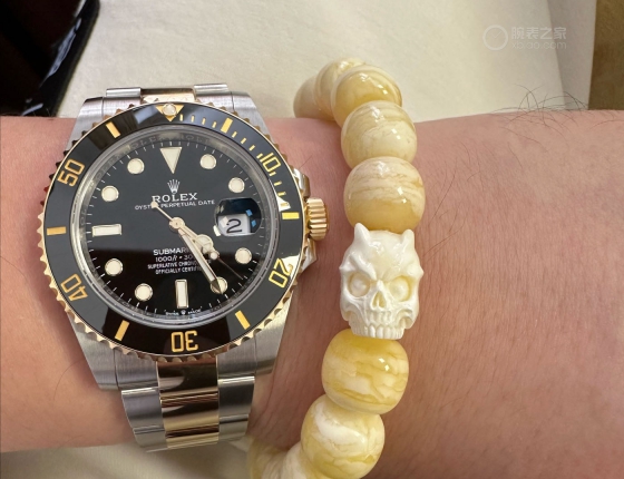 永恒经典的黑金配色