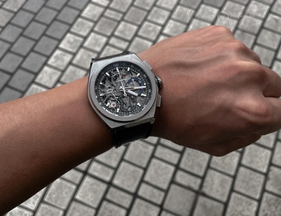 Defy21 两种表带的切换模式
