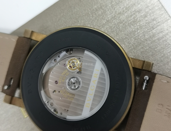 喜提宝格丽青铜腕表