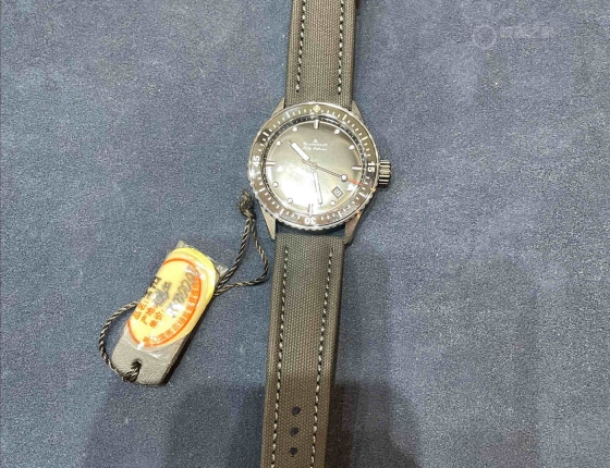 宝珀深潜器5000黑陶瓷