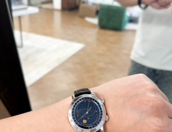 把浩瀚宇宙戴在手上是什么体验？
