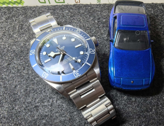 帝舵1958碧湾海军蓝，BlackBay NAVY blue，向经典致敬