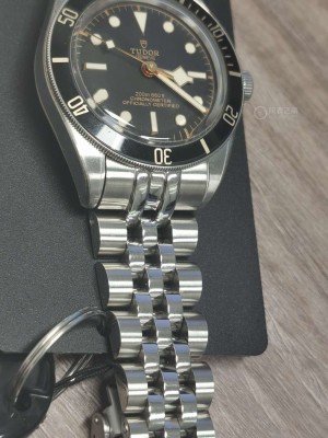 uncle seiko 三珠链和卡波耶拉太空人五珠链比较